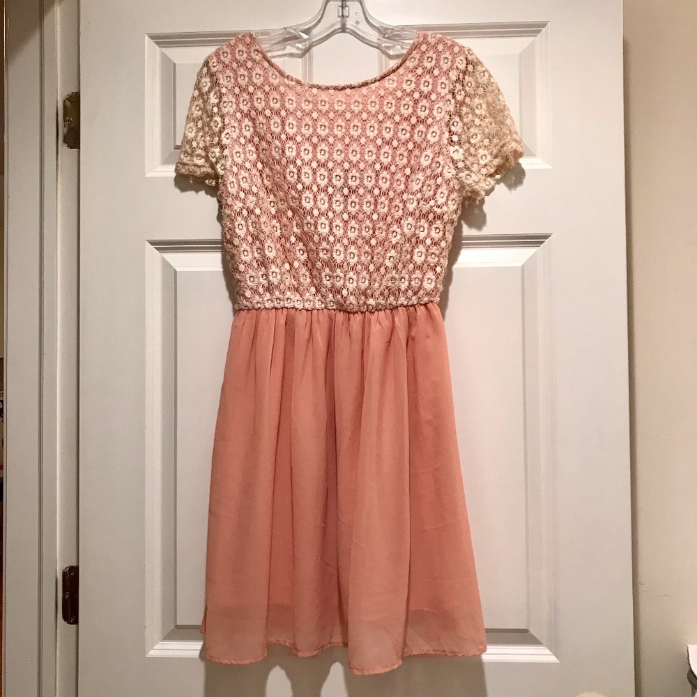 Forever 21 Lace Dress